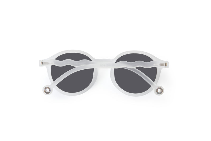 Olivio & Co Teen & Adult Oval Jellyfish White 47/22/146